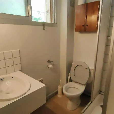 Apartment Studio Mezzanine 4 Pers, Parking A Cauterets - Fr-1-234-136 Cauterets