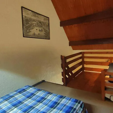 Apartment Studio Mezzanine 4 Pers, Parking A Cauterets - Fr-1-234-136 *